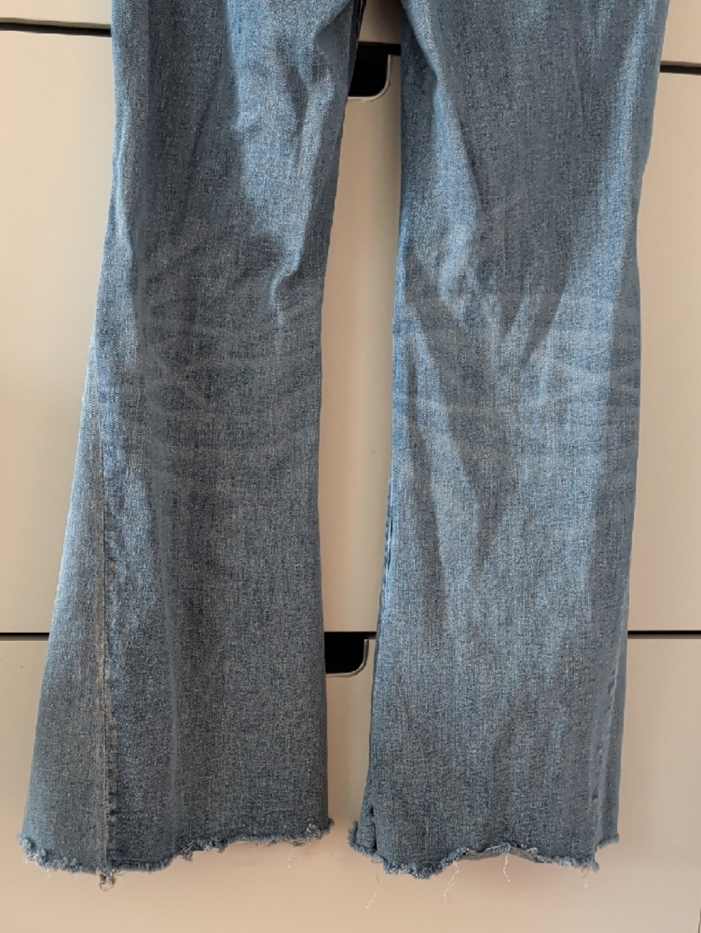 American Eagle - Festival Flare Jeans with Frayed Hem - 10 Short - Picture 13 of 13